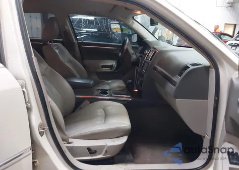 2009 Chrysler 300C Hemi из США, поврежденный, VIN 2C3KA63T39H512072